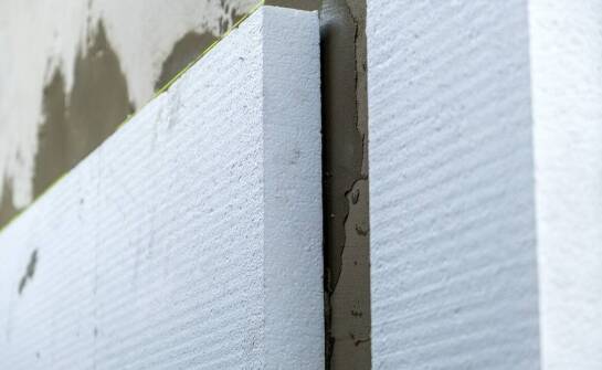 Vergleich der Dämmung verschiedener Sandwichplatten-Profile