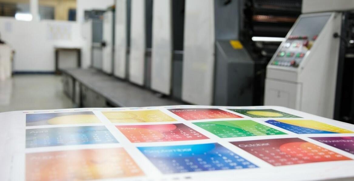 Jakie są kluczowe aspekty przy zamawianiu notesów reklamowych?