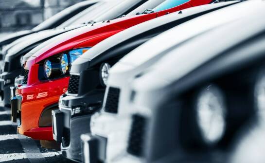 Jakie są zalety zakupu używanego samochodu Toyota z certyfikatem?