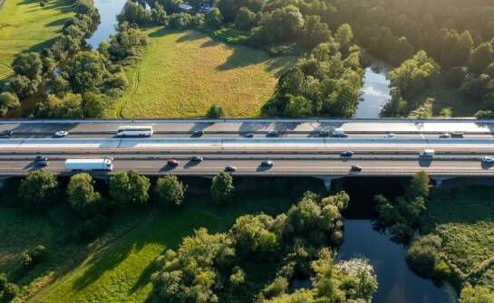 Zastosowanie soli drogowej w różnych strefach klimatycznych