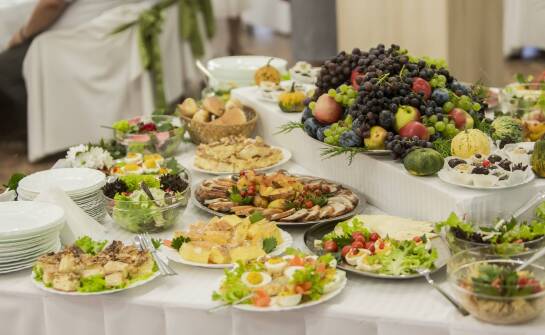 Organizacja wesela z cateringiem leżajsk – kluczowe korzyści