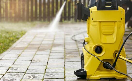 Nowoczesne rozwiązania w sprzątaniu terenów zewnętrznych – jakie technologie stosujemy?