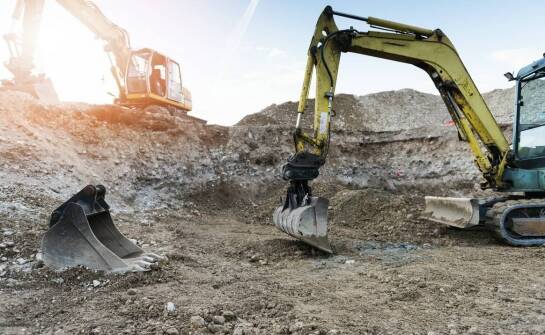 Kluczowe zalety wynajmu jcb 8020 w projektach infrastrukturalnych