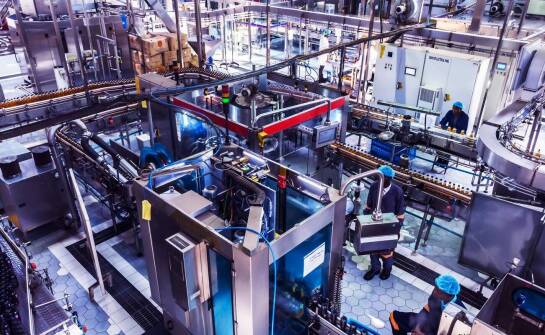 Wpływ automatycznych maszyn pakujących na efektywność produkcji