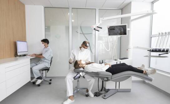 Precyzyjna diagnostyka stomatologiczna dzięki rentgenowi zębów