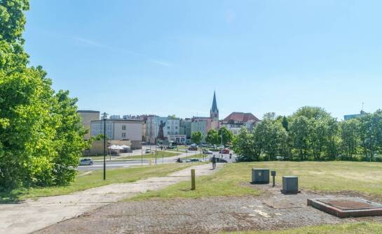 Edukacyjne atrakcje na Szlaku Piastowskim: co oferują lokalne instytucje kultury?