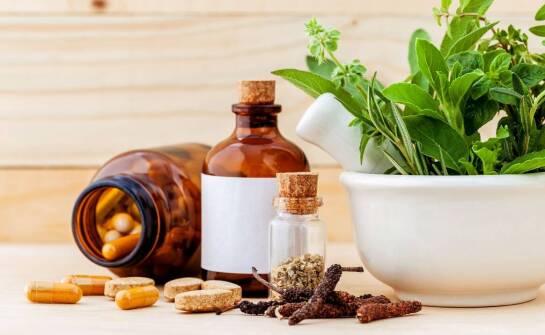 Zioła naturalne a zdrowie serca: jakie preparaty są najskuteczniejsze?