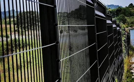 Innowacyjne rozwiązania w branży ogrodzeń - co nowego na rynku?