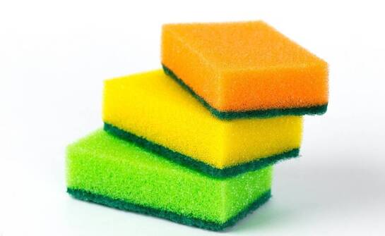 Jakie są najnowsze technologie wykorzystywane w produkcji zmywaków kuchennych?