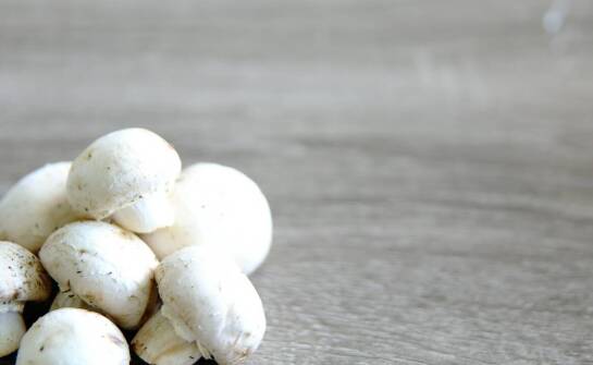 Jak pieczarki blanszowane wspierają ofertę supermarketów?