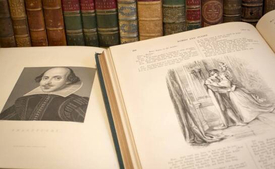 Historia Polski w literaturze – jak książki kształtują naszą wiedzę?