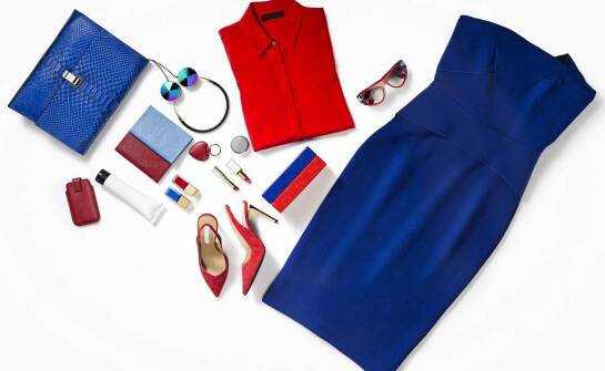 Zastosowanie granatowego weluru w produkcji eleganckich torebek