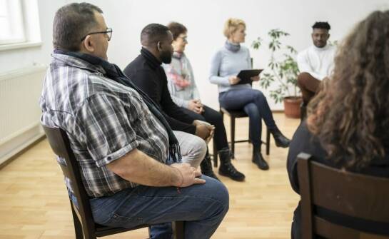 Anoreksja a zdrowie psychiczne – dlaczego warto szukać pomocy?
