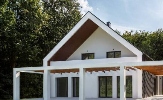 Różnice w izolacyjności okien PVC i aluminiowych - co wybrać dla domu pasywnego?