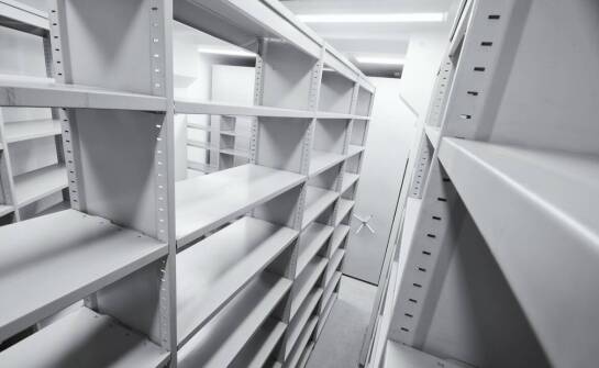 Historia polskich monumentów za granicą: jak baza polonika dokumentuje ich dzieje?