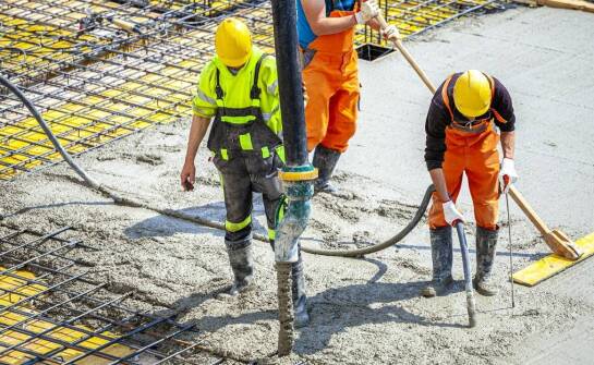 Nowoczesne technologie w produkcji zwieńczeń studni betonowych