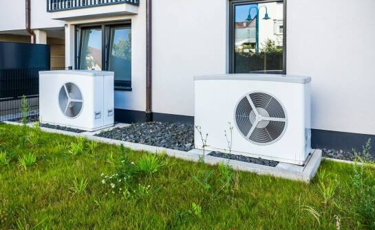 Pompy ciepła w domach – jak wpływają na oszczędność energii?