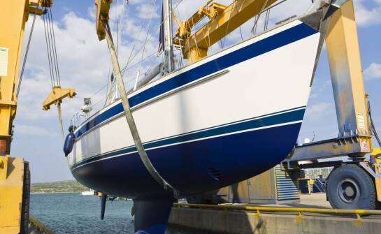 Jakie korzyści niesie regularne odnawianie powłok antifoulingowych?