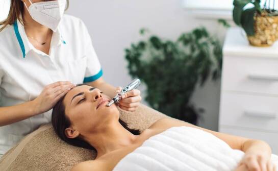 Jak mezoterapia wspiera regenerację skóry po lecie?