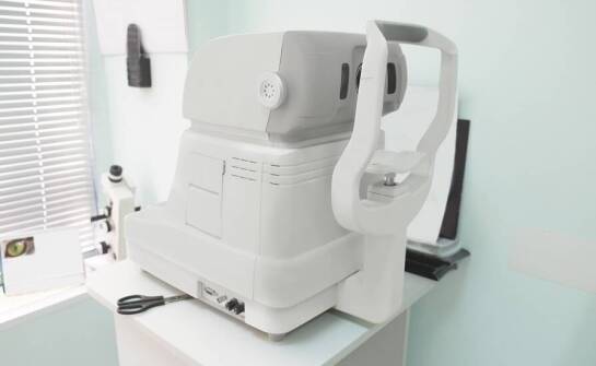 Rola biometrów optycznych w badaniach przesiewowych wzroku