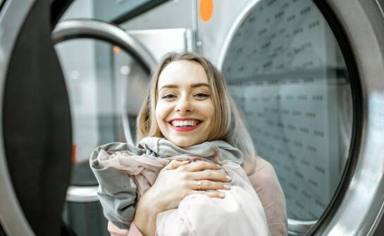 Jak poprawnie zainstalować ścienną suszarkę do ubrań krok po kroku?