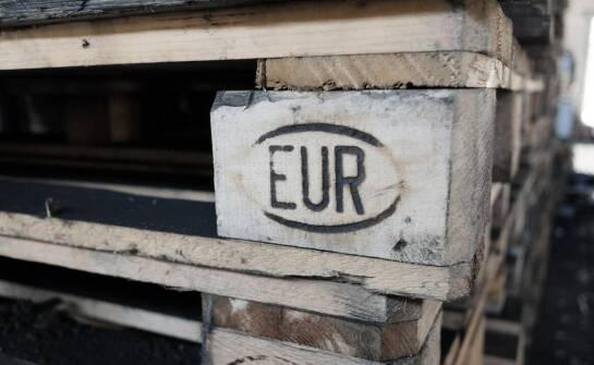 Vorteile der Investition in langlebige Holzpaletten
