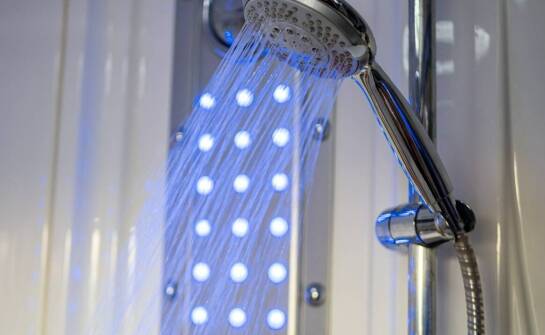 Jakie są różnice między różnymi modelami lamp UV do wody?