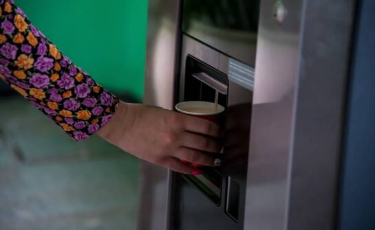 Jak automaty wydawcze mogą zrewolucjonizować zarządzanie zasobami w firmach?