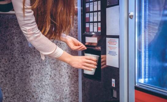 Automaty vendingowe a nowoczesne systemy płatności