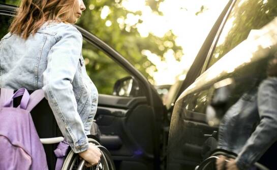 Jak transport proszowice radzi sobie z przewozem osób niepełnosprawnych?