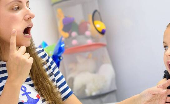 Rola psychologii w artykułach medycznych dotyczących opieki nad dziećmi