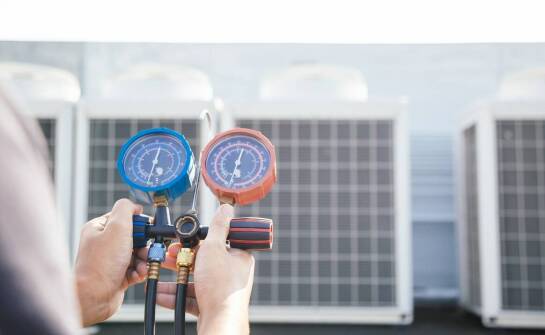 Jakie technologie stosuje się w diagnostyce usterek klimatyzacji?