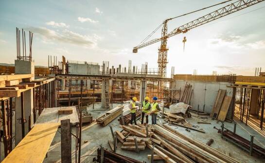 Proces przebudowy i adaptacji: jak deweloperzy tworzą nową jakość życia w miastach