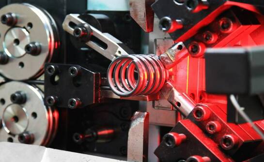 Jak dostosować parametry hartowania indukcyjnego do różnych materiałów?