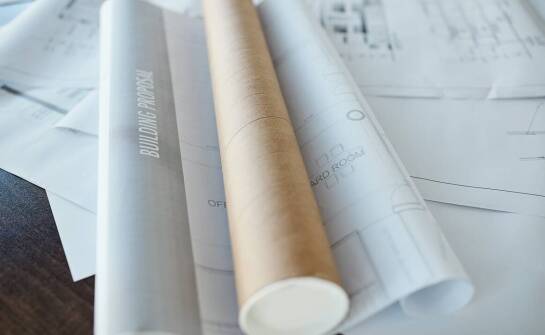 Praktyczne porady dotyczące montażu liter podświetlanych w przestrzeniach publicznych