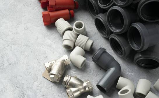 Właściwości ceownika plastikowego 20x20 w kontekście odporności na czynniki zewnętrzne