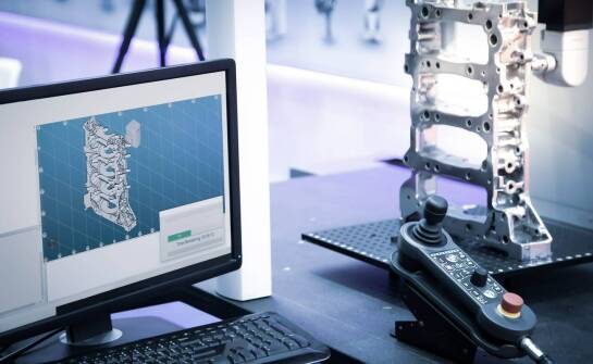 Jakie innowacje technologiczne zastosowano w produkcji skrzyń biegów?