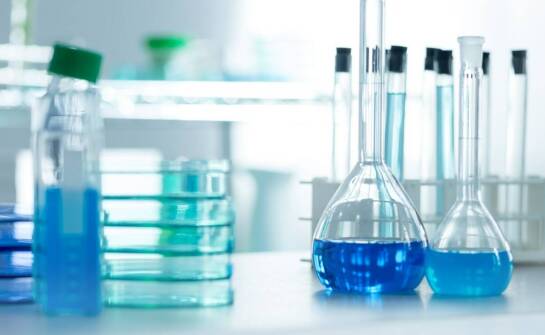 Znaczenie chemii w optymalizacji procesów produkcyjnych części samochodowych
