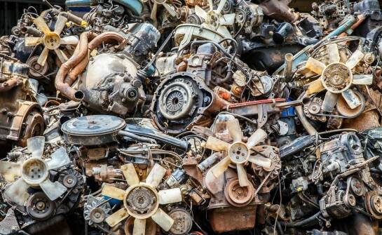Proces ekologicznego recyklingu pojazdów w kontekście autokasacji