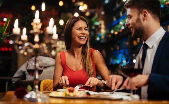 Dlaczego warto wybrać naszą restaurację na kolację biznesową?