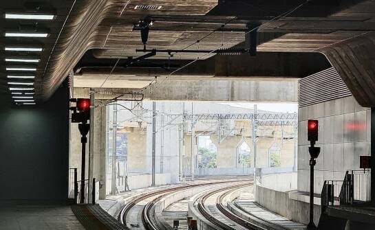 Jak na umowie: znaczenie doświadczenia w projektowaniu infrastruktury kolejowej