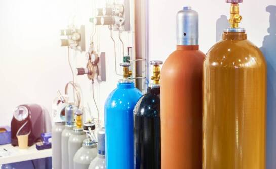 Jakie są dodatkowe koszty związane z zakupem i montażem zbiorników LPG?