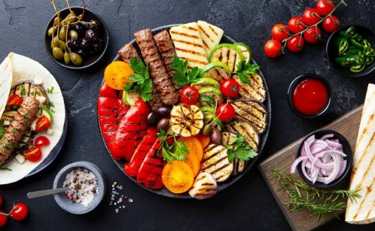 Muhammara jako dodatek do dań wegetariańskich i wegańskich