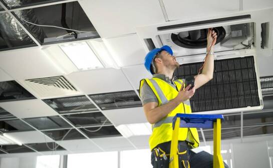 Jakie technologie pomagają w skutecznym czyszczeniu instalacji przemysłowych?