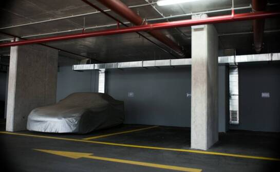 Jakie są zalety korzystania z podziemnego parkingu w hotelu 5-gwiazdkowym?