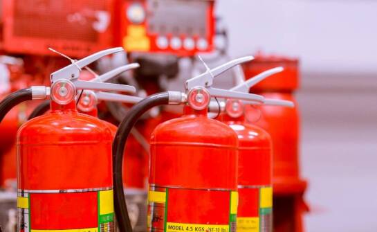 Wsparcie techniczne w zakresie systemów gaszenia koparko-ładowarek – dlaczego jest ważne?