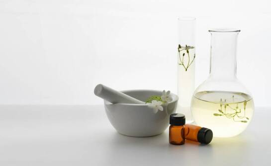 Najnowsze technologie wpływające na produkcję butelek do perfum