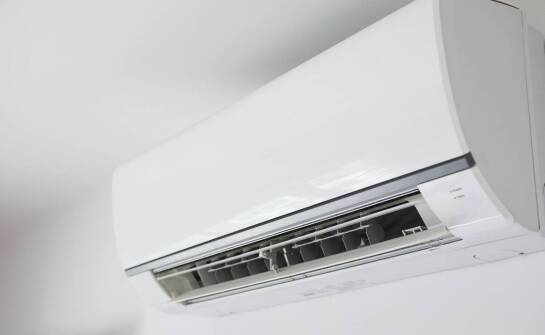 Jak montaż klimatyzacji wpływa na oszczędność energii?