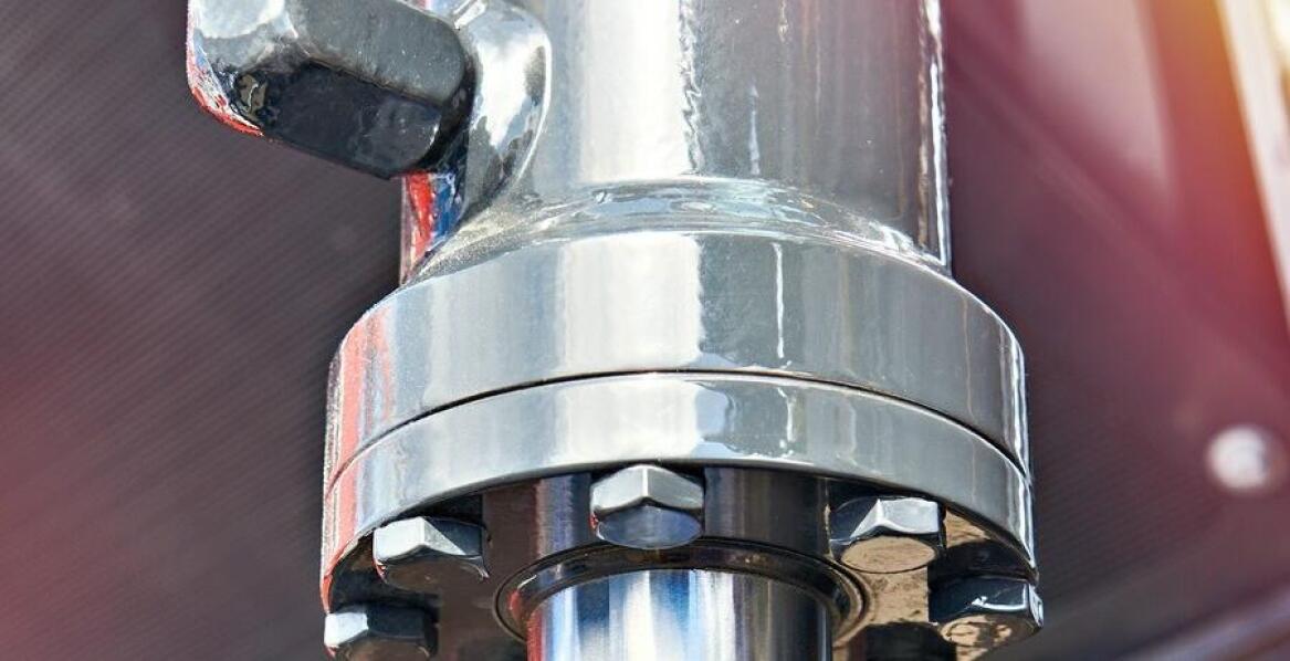 Pompa smaru w przemyśle chemicznym – zastosowania i zalety