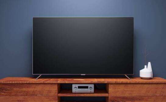 Wpływ konstrukcji podstawki na stabilność telewizora
